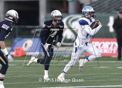Thumbnail 2 in Central Catholic vs. San Marino (CIF State Small Schools Open Division Final) photogallery.