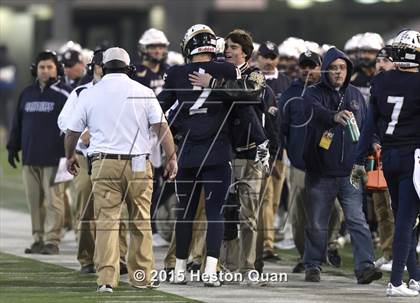 Thumbnail 3 in Central Catholic vs. San Marino (CIF State Small Schools Open Division Final) photogallery.
