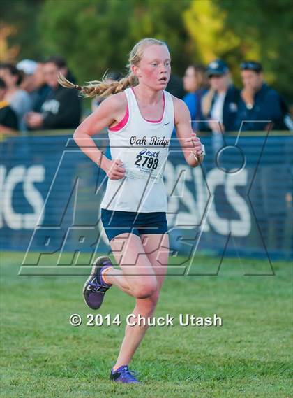 Thumbnail 3 in Clovis Invitational Division 2 5K Varsity Girls Race photogallery.