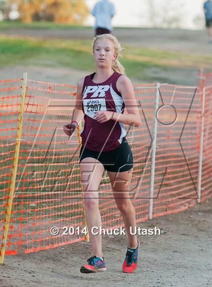 Thumbnail 2 in Clovis Invitational Division 2 5K Varsity Girls Race photogallery.