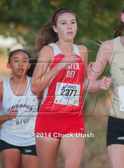 Thumbnail 2 in Clovis Invitational Division 2 5K Varsity Girls Race photogallery.