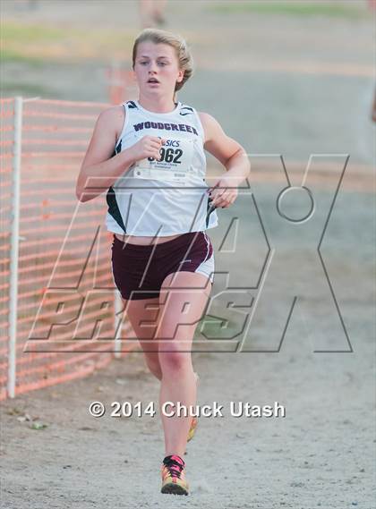 Thumbnail 1 in Clovis Invitational Division 2 5K Varsity Girls Race photogallery.