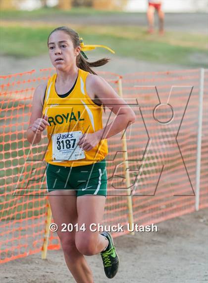 Thumbnail 2 in Clovis Invitational Division 2 5K Varsity Girls Race photogallery.