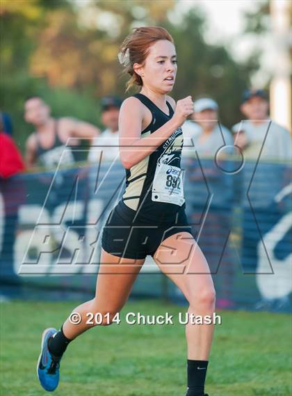 Thumbnail 1 in Clovis Invitational Division 2 5K Varsity Girls Race photogallery.