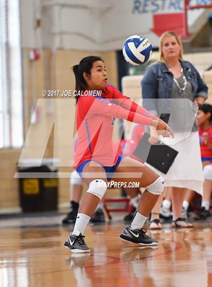 Thumbnail 1 in St. Anthony @ Jefferson photogallery.