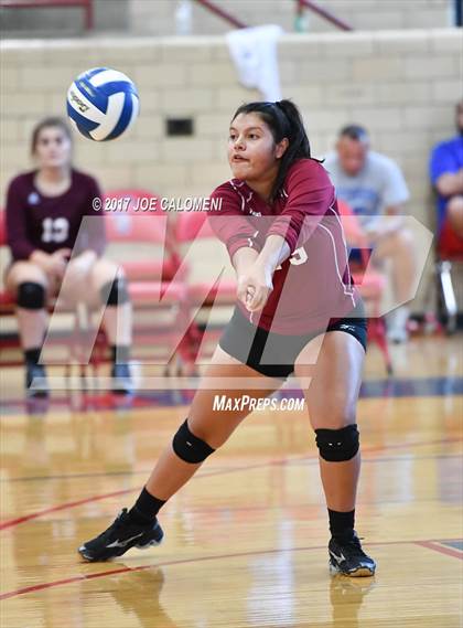 Thumbnail 1 in St. Anthony @ Jefferson photogallery.
