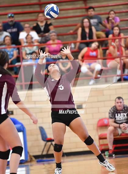 Thumbnail 3 in St. Anthony @ Jefferson photogallery.