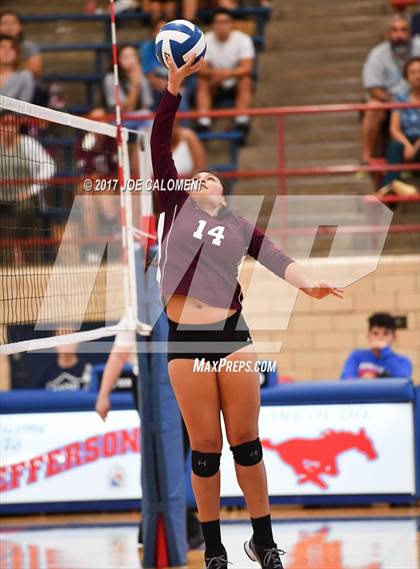Thumbnail 2 in St. Anthony @ Jefferson photogallery.