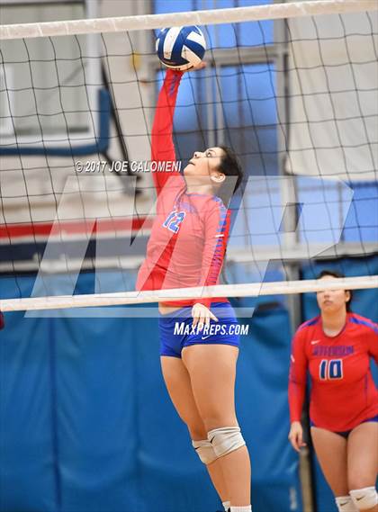Thumbnail 1 in St. Anthony @ Jefferson photogallery.