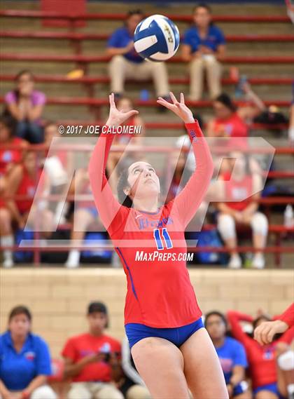 Thumbnail 3 in St. Anthony @ Jefferson photogallery.