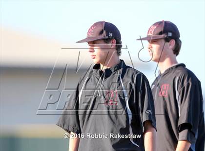Thumbnail 1 in Poteet vs Rockwall-Heath (UIL 5A Regional Quarterfinal) photogallery.