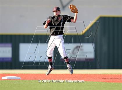Thumbnail 1 in Poteet vs Rockwall-Heath (UIL 5A Regional Quarterfinal) photogallery.