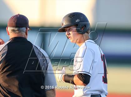 Thumbnail 1 in Poteet vs Rockwall-Heath (UIL 5A Regional Quarterfinal) photogallery.