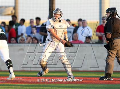 Thumbnail 3 in Poteet vs Rockwall-Heath (UIL 5A Regional Quarterfinal) photogallery.