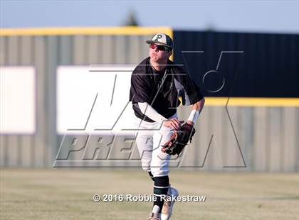 Thumbnail 3 in Poteet vs Rockwall-Heath (UIL 5A Regional Quarterfinal) photogallery.