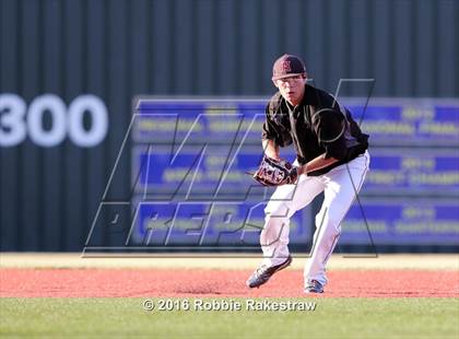 Thumbnail 2 in Poteet vs Rockwall-Heath (UIL 5A Regional Quarterfinal) photogallery.