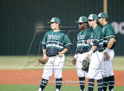 Thumbnail 3 in Poteet vs Rockwall-Heath (UIL 5A Regional Quarterfinal) photogallery.