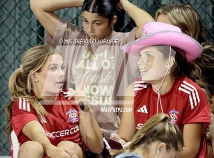 Thumbnail 3 in Southlake Carroll vs Timber Creek photogallery.