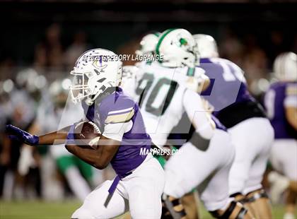 Thumbnail 3 in Southlake Carroll vs Timber Creek photogallery.