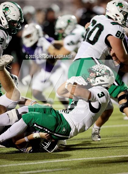 Thumbnail 2 in Southlake Carroll vs Timber Creek photogallery.