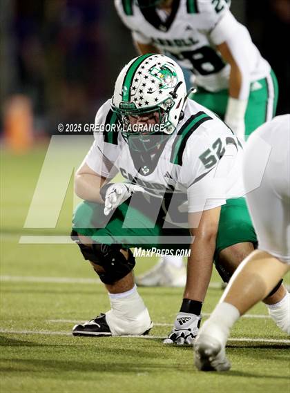 Thumbnail 3 in Southlake Carroll vs Timber Creek photogallery.