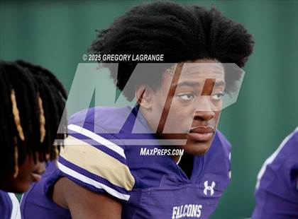 Thumbnail 3 in Southlake Carroll vs Timber Creek photogallery.