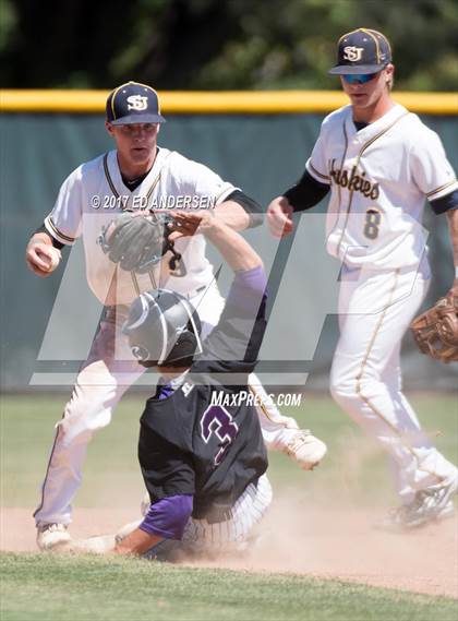 Thumbnail 3 in Lassen vs. Sutter (NSCIF D3 Final) photogallery.