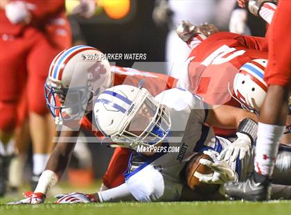 Thumbnail 1 in Jesuit @ Archbishop Rummel photogallery.
