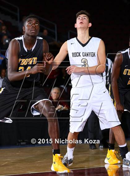 Thumbnail 1 in Rock Canyon vs. Bishop O'Dowd (Tarkanian Classic) photogallery.