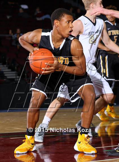 Thumbnail 2 in Rock Canyon vs. Bishop O'Dowd (Tarkanian Classic) photogallery.