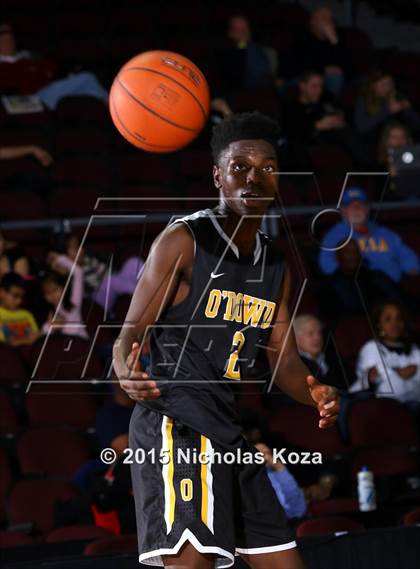 Thumbnail 1 in Rock Canyon vs. Bishop O'Dowd (Tarkanian Classic) photogallery.