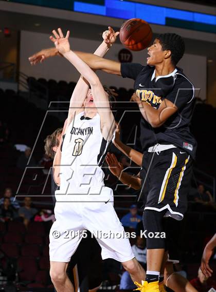 Thumbnail 3 in Rock Canyon vs. Bishop O'Dowd (Tarkanian Classic) photogallery.
