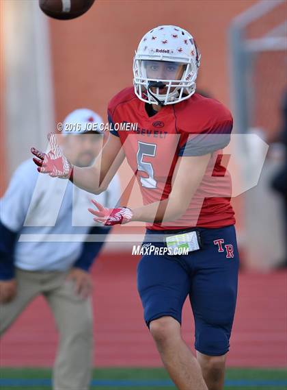 Thumbnail 3 in Roosevelt [Theodore] vs MacArthur [Douglas] photogallery.