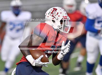 Thumbnail 1 in Roosevelt [Theodore] vs MacArthur [Douglas] photogallery.