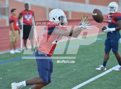 Thumbnail 1 in Roosevelt [Theodore] vs MacArthur [Douglas] photogallery.