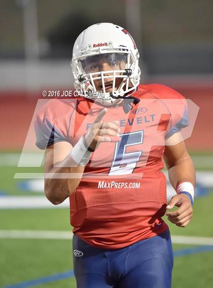 Thumbnail 1 in Roosevelt [Theodore] vs MacArthur [Douglas] photogallery.