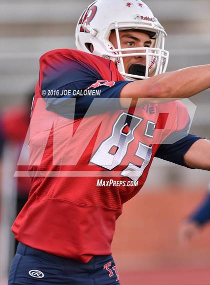 Thumbnail 3 in Roosevelt [Theodore] vs MacArthur [Douglas] photogallery.