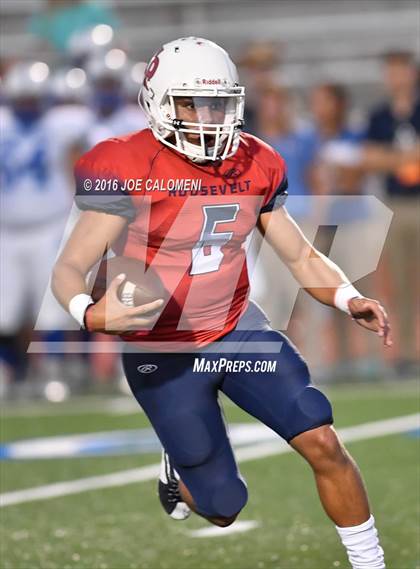 Thumbnail 2 in Roosevelt [Theodore] vs MacArthur [Douglas] photogallery.