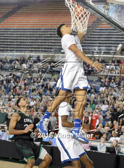 Thumbnail 3 in Federal Way vs Kentwood (WIAA 4A Final)  photogallery.