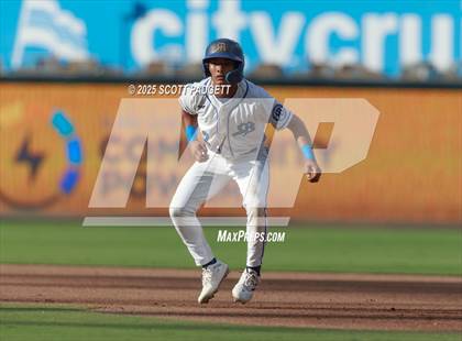 Thumbnail 2 in CIF SDS All-Star Game photogallery.