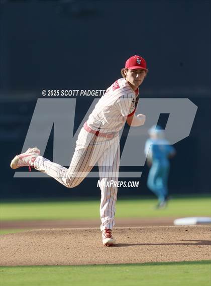 Thumbnail 2 in CIF SDS All-Star Game photogallery.