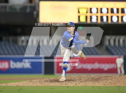 Thumbnail 2 in CIF SDS All-Star Game photogallery.