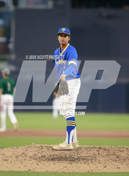 Thumbnail 2 in CIF SDS All-Star Game photogallery.