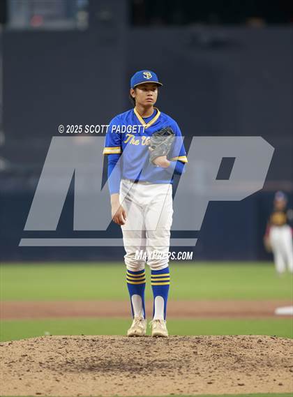 Thumbnail 1 in CIF SDS All-Star Game photogallery.