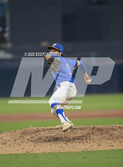 Thumbnail 3 in CIF SDS All-Star Game photogallery.