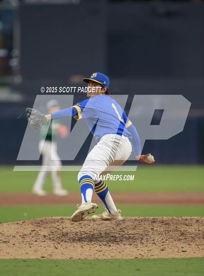 Thumbnail 2 in CIF SDS All-Star Game photogallery.