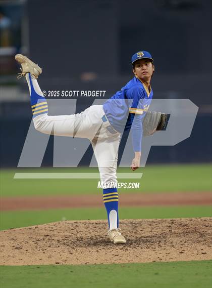 Thumbnail 3 in CIF SDS All-Star Game photogallery.