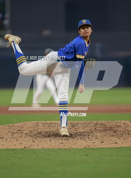Thumbnail 1 in CIF SDS All-Star Game photogallery.