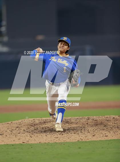 Thumbnail 2 in CIF SDS All-Star Game photogallery.