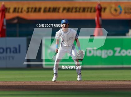 Thumbnail 1 in CIF SDS All-Star Game photogallery.